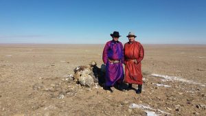Turuu and Onroo during Tsagaan Sar 2017 at the Gua Undur ovoo (sacred stone shrine) – the ovoo close to where their father was born and the inspiration for our Mongolian b