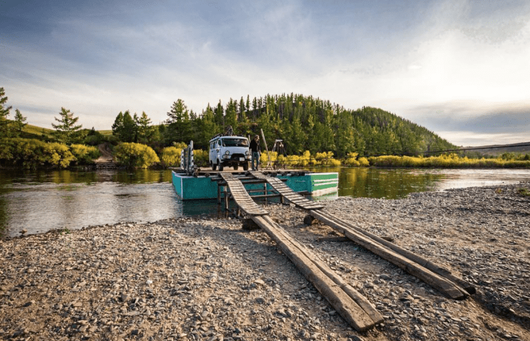 A birvaz ferry. One way to cross a Mongolian river