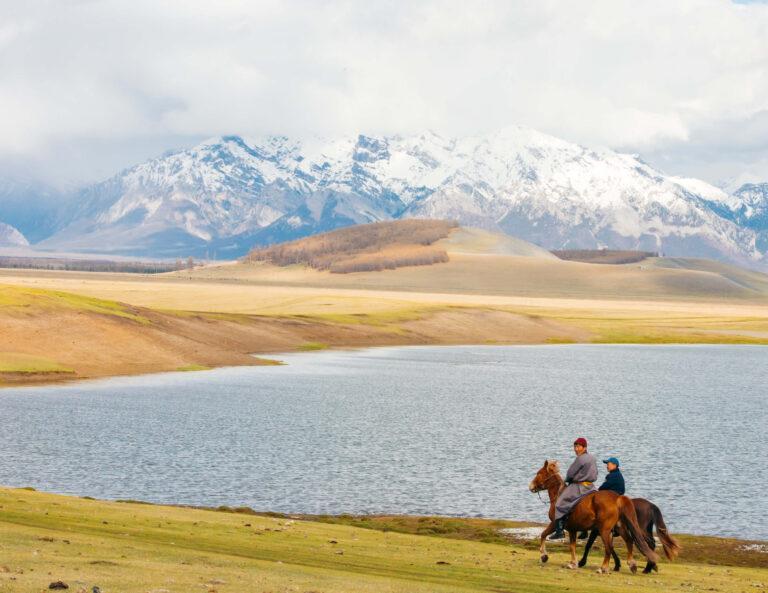Horse riding in Darkhad Depression