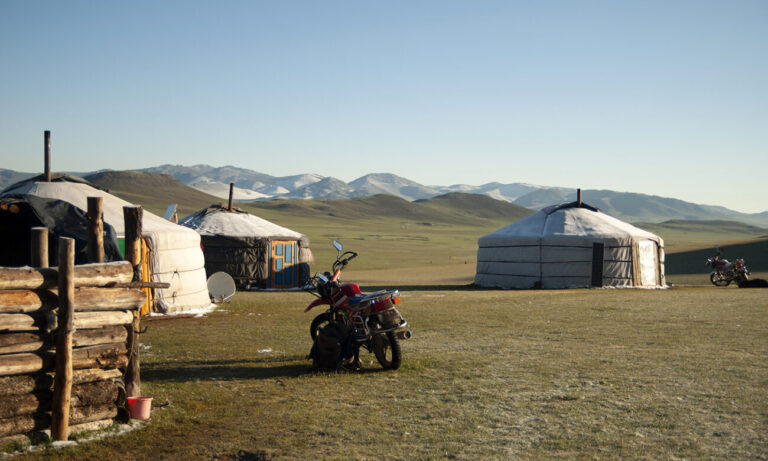 Gers in Khanghai Mountains, Modern Spring Nomads tour