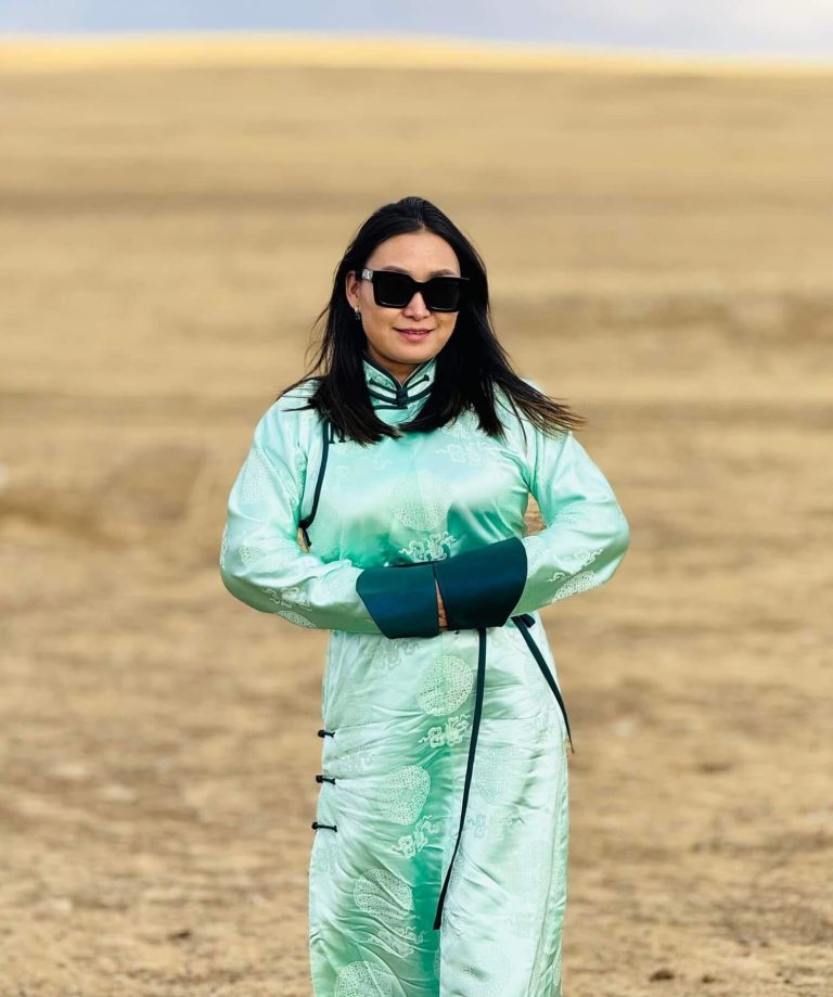 Tuya - Eternal Landscapes trip assistant